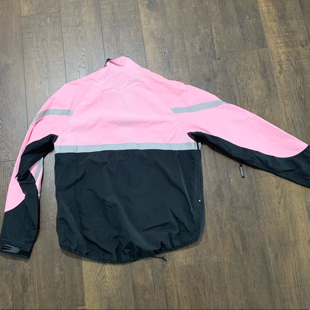 Running Room Jacket - Picture 3 of 3